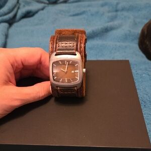 Fossil Silver Case with Brown Leather Strap Watch